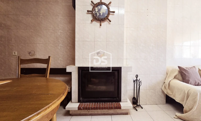 Apartamento T2 para Venda em Guarda Foto 2