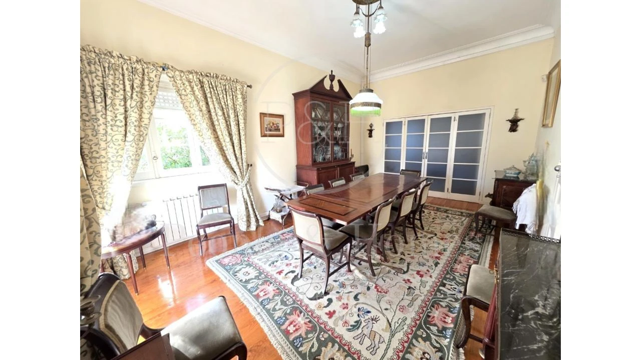 Moradia T7 para Venda em Areeiro Foto 20