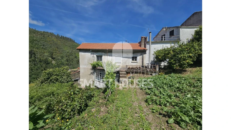 Moradia T2 para Venda em Pomares Foto 3