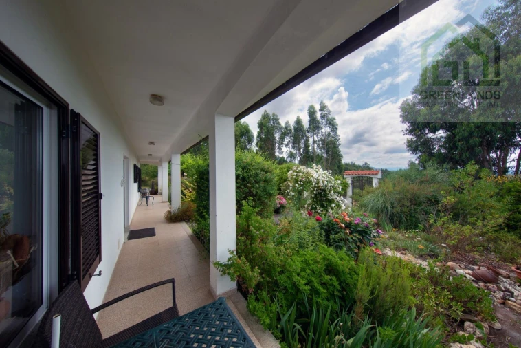 Quinta T4 para Venda em Côja e Barril de Alva Foto 9