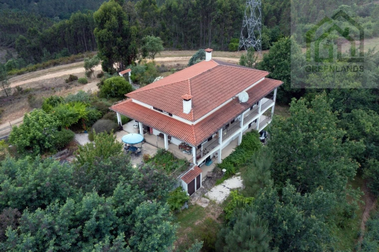 Quinta T4 para Venda em Côja e Barril de Alva Foto 3