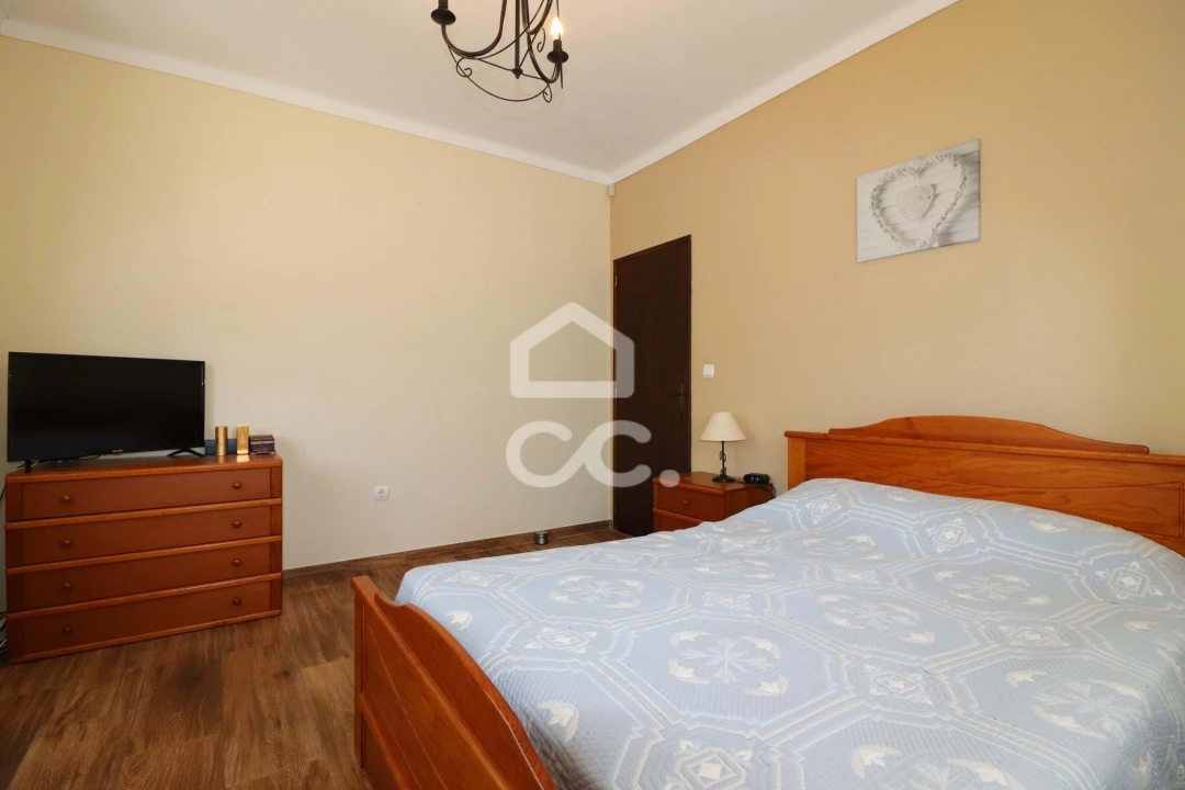 Moradia T3 para Venda em Vila Nova da Barquinha Foto 10