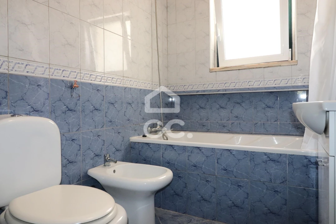 Moradia T3 para Venda em Vila Nova da Barquinha Foto 15