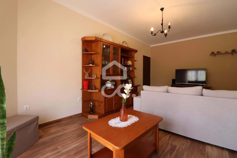 Moradia T3 para Venda em Vila Nova da Barquinha Foto 7