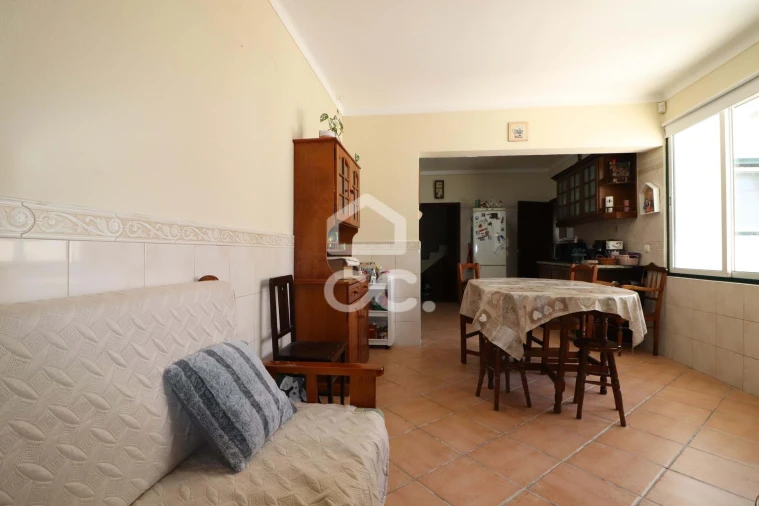 Moradia T3 para Venda em Vila Nova da Barquinha Foto 2