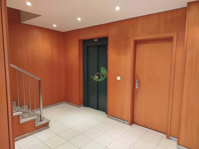 Apartamento T3 para Venda em Vila Verde e Barbudo Foto 26