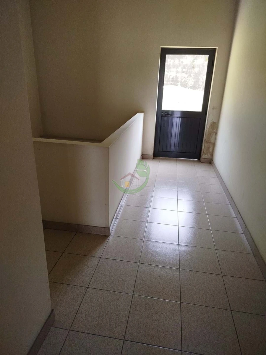 Apartamento T3 para Venda em Vila Verde e Barbudo Foto 8