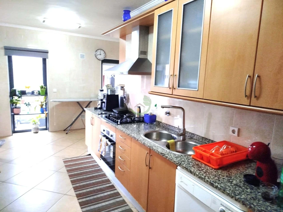 Apartamento T3 para Venda em Vila Verde e Barbudo Foto 23