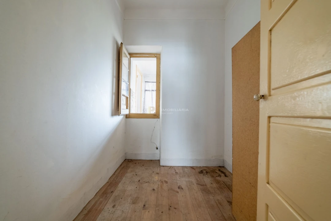 Moradia T3 para Venda em Marvila, Ribeira Santarém, São Salvador, São Nicolau Foto 7