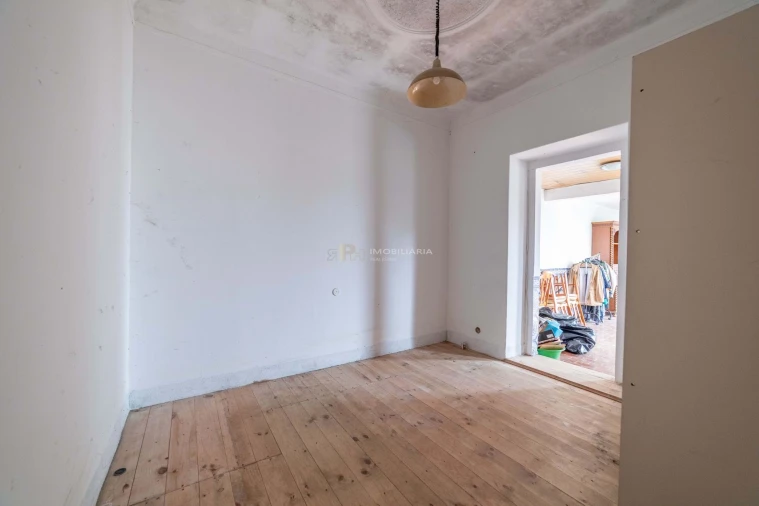 Moradia T3 para Venda em Marvila, Ribeira Santarém, São Salvador, São Nicolau Foto 21