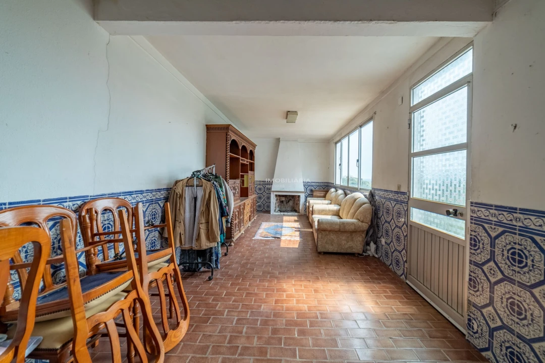 Moradia T3 para Venda em Marvila, Ribeira Santarém, São Salvador, São Nicolau Foto 2