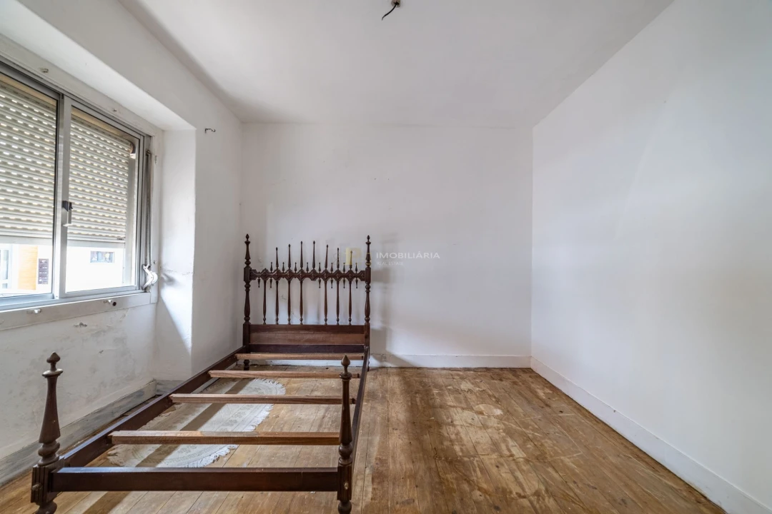 Moradia T3 para Venda em Marvila, Ribeira Santarém, São Salvador, São Nicolau Foto 3