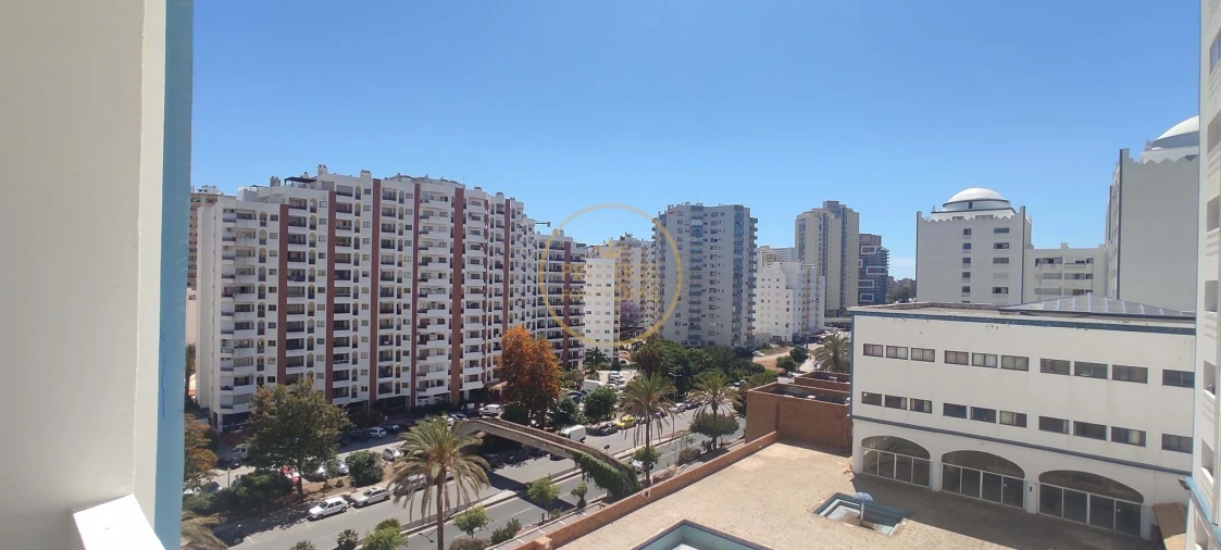 Apartamento T1 para Arrendamento férias em Portimão Foto 9