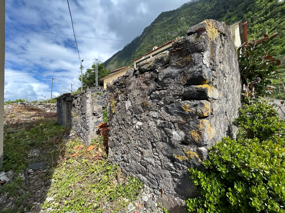 Moradia T2 para Venda em São Vicente Foto 1