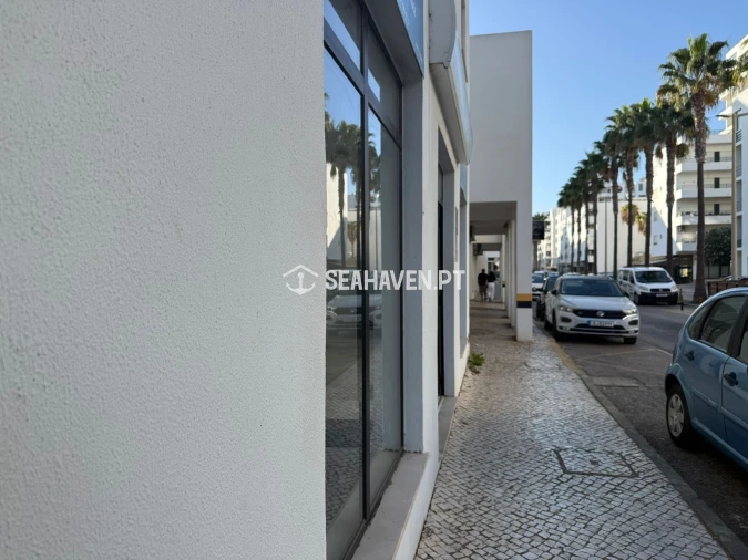 Negócio para Arrendamento em Quarteira Foto 6