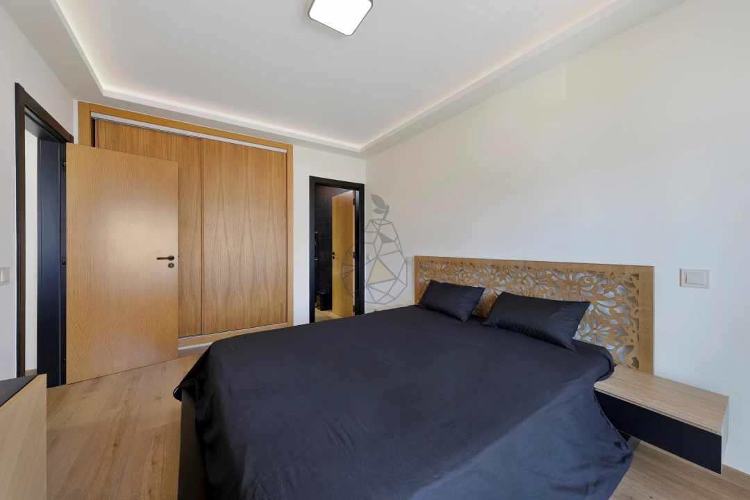 Apartamento T2 para Venda em Estômbar e Parchal Foto 15