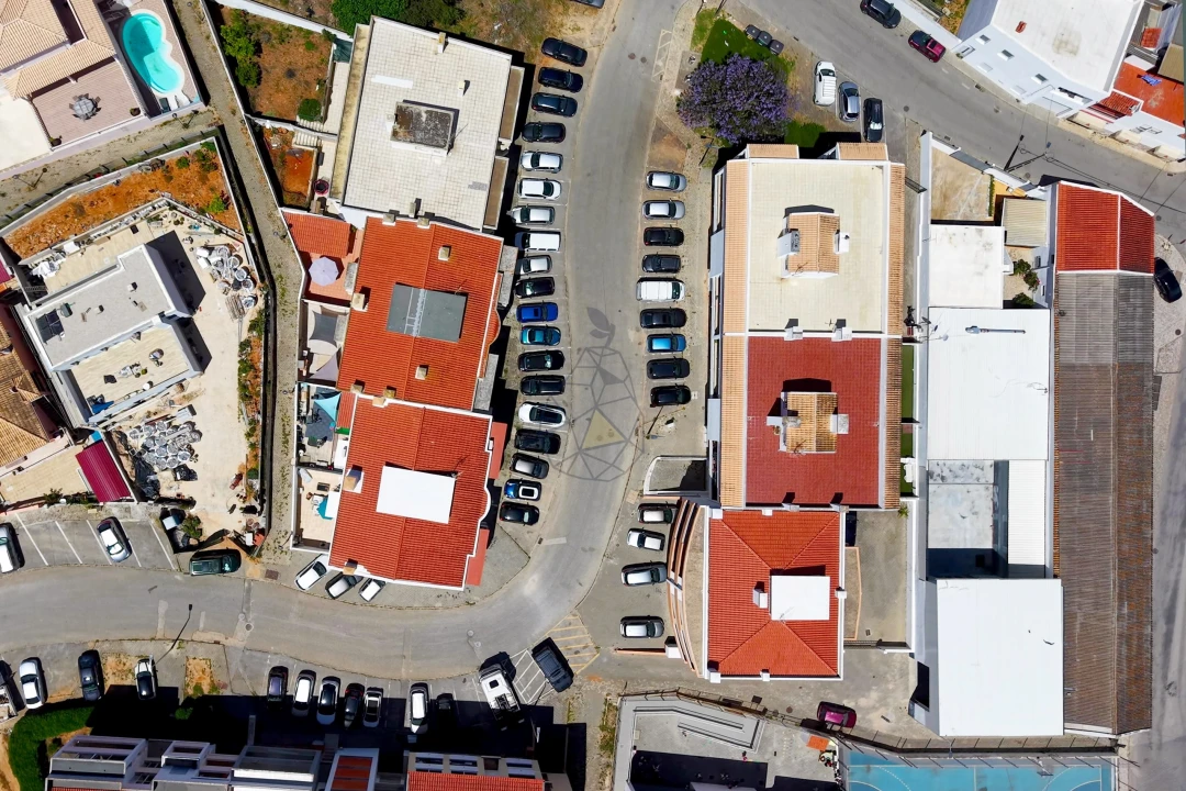 Apartamento T2 para Venda em Estômbar e Parchal Foto 45