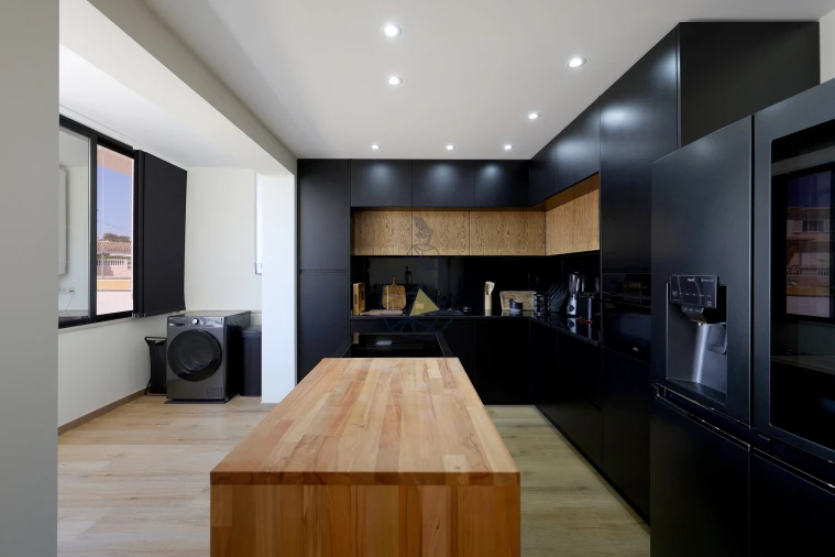 Apartamento T2 para Venda em Estômbar e Parchal Foto 29