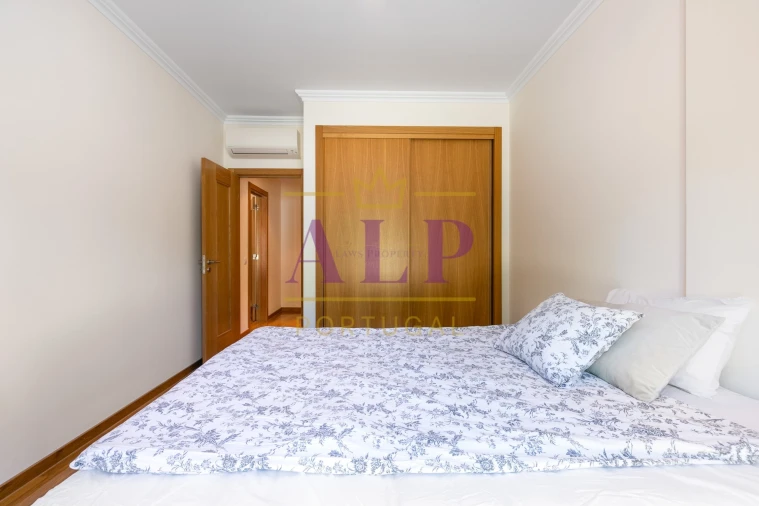 Apartamento T4 para Venda em Lagos (São Sebastião e Santa Maria) Foto 28