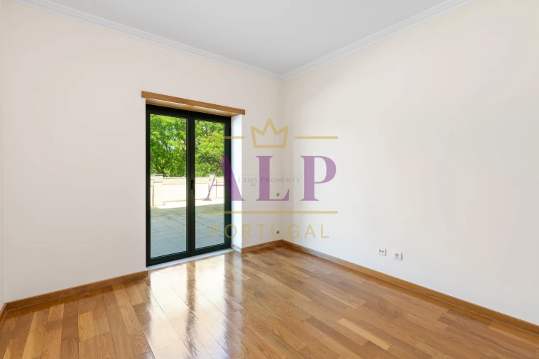 Apartamento T4 para Venda em Lagos (São Sebastião e Santa Maria) Foto 23