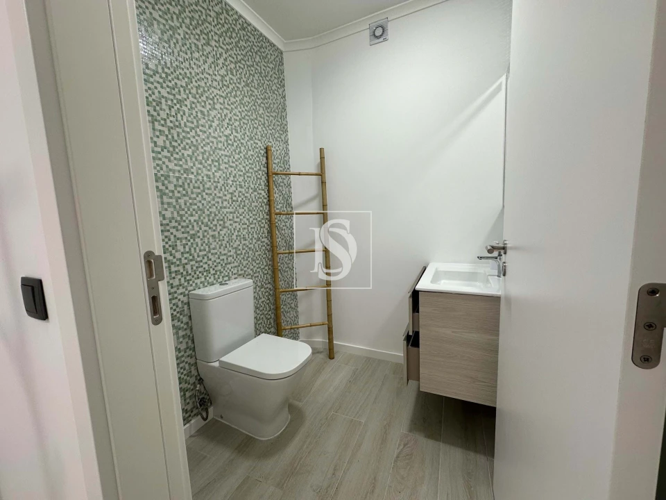 Moradia T2 para Venda em Maia Foto 6