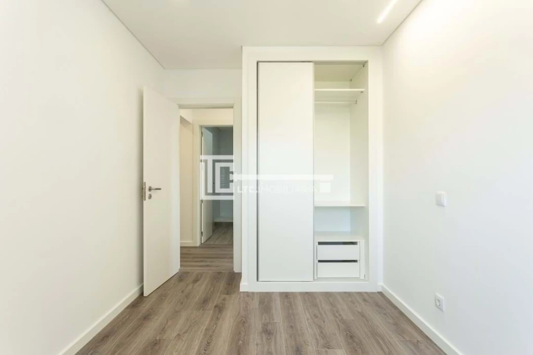 Apartamento T2 para Venda em Olivais Foto 14