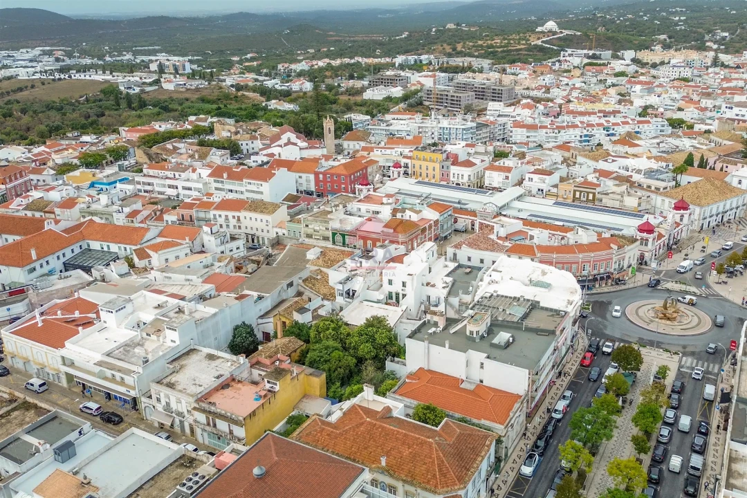 Apartamento T18 para Venda em Loule (São Clemente) Foto 10