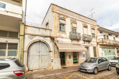 Apartamento T18 para Venda em Loule (São Clemente)