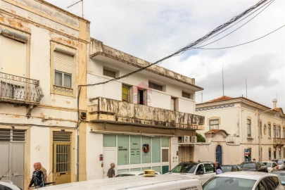 Apartamento T18 para Venda em Loule (São Clemente)