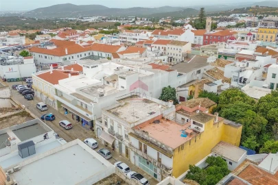 Apartamento T18 para Venda em Loule (São Clemente)
