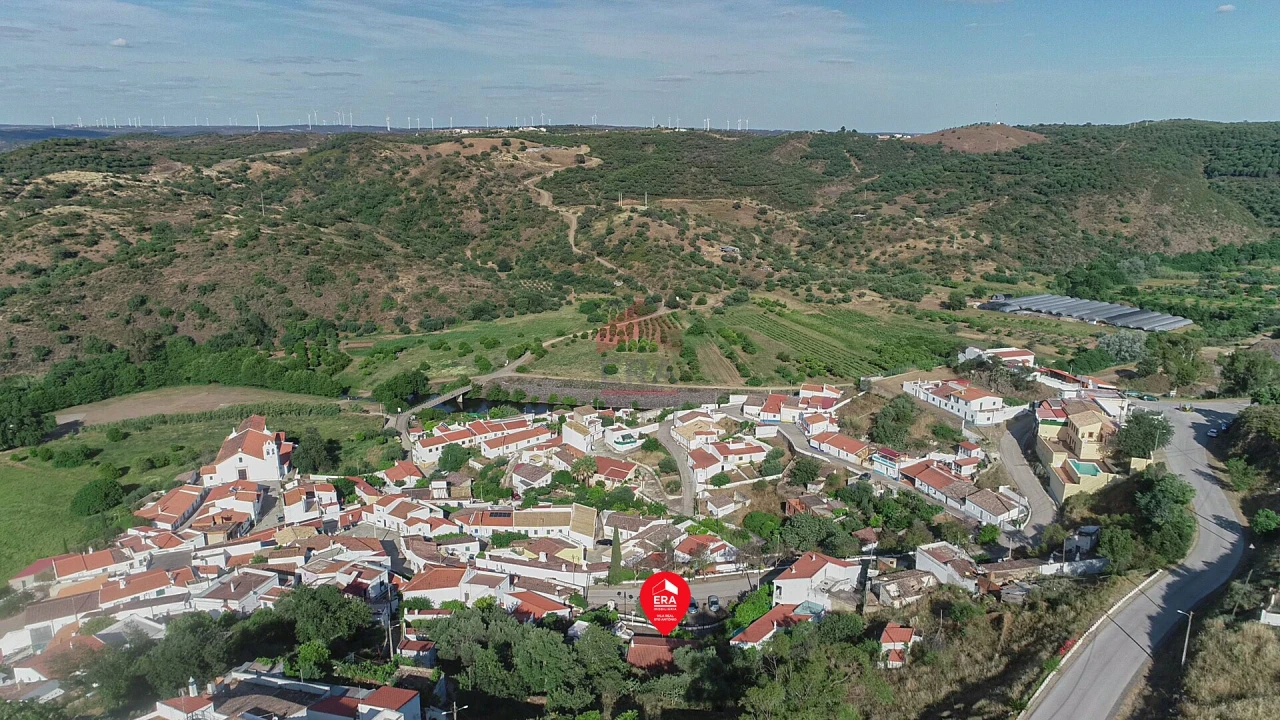 Moradia T3 para Venda em Odeleite Foto 14