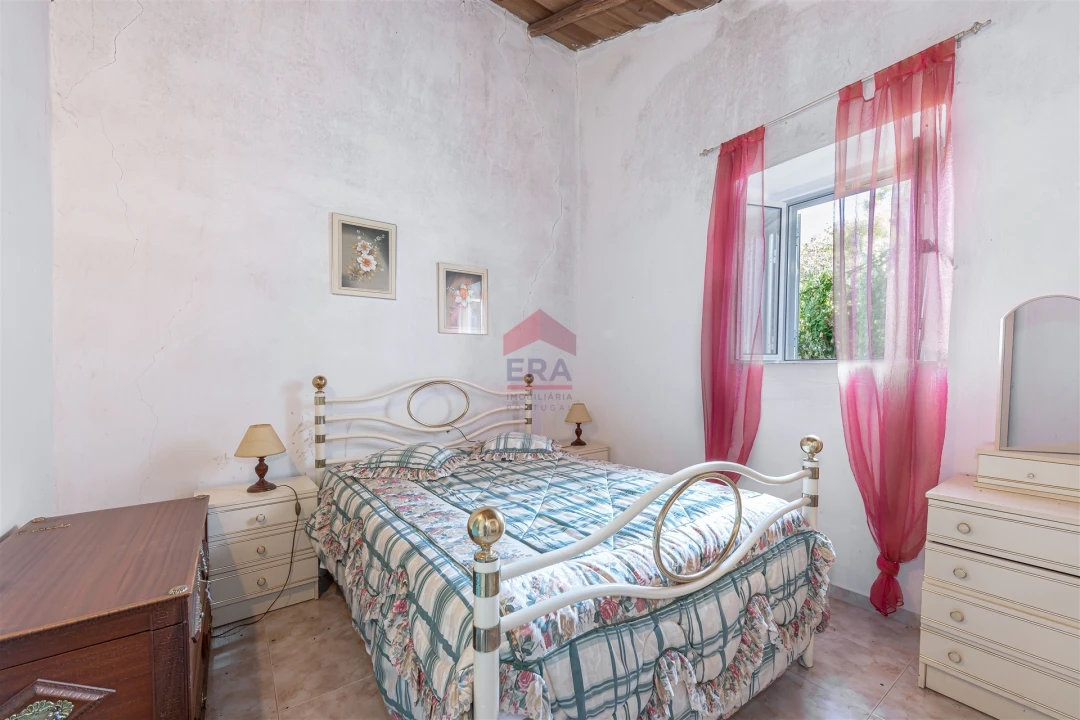 Moradia T3 para Venda em Odeleite Foto 9