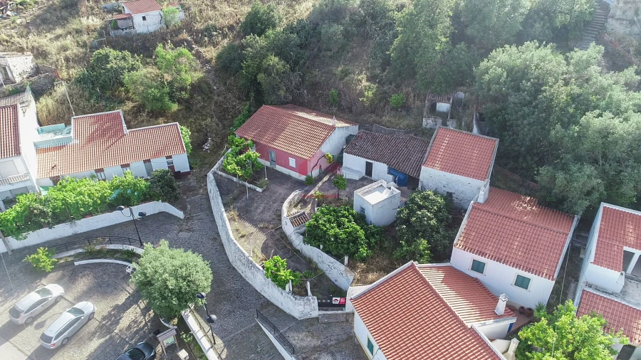 Moradia T3 para Venda em Odeleite Foto 12