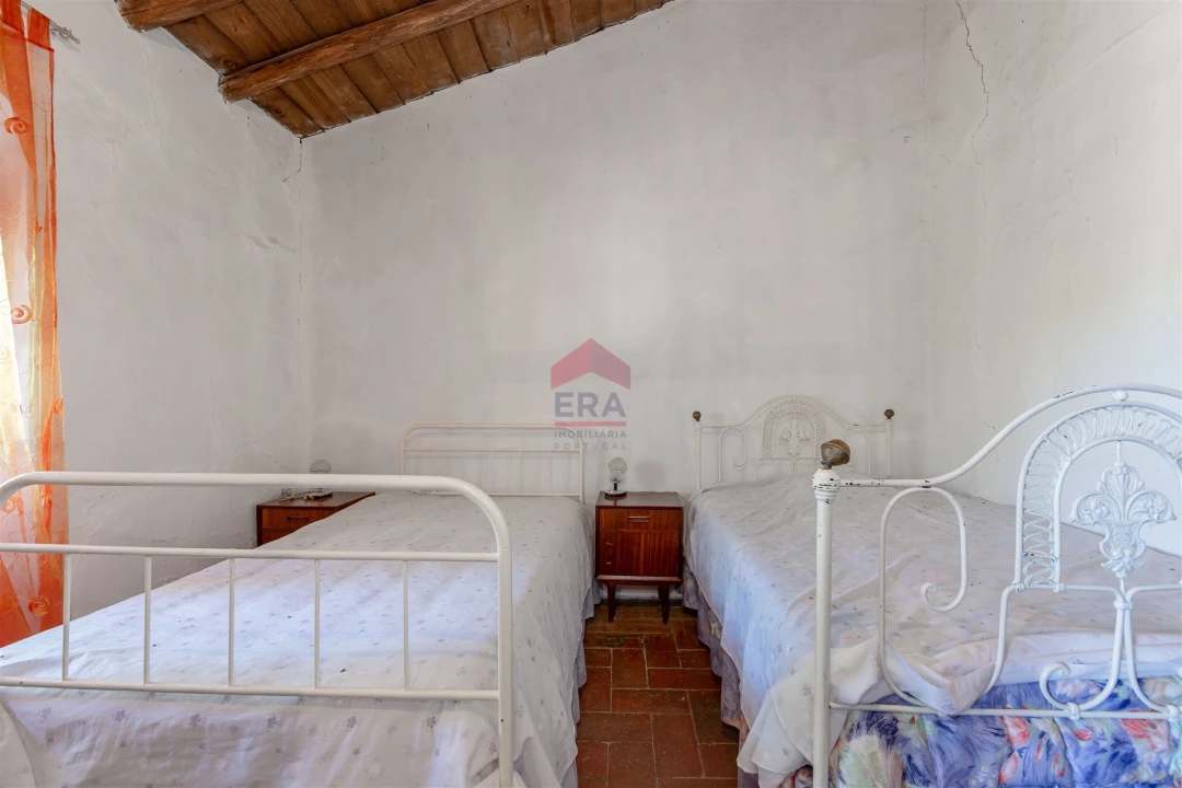 Moradia T3 para Venda em Odeleite Foto 10