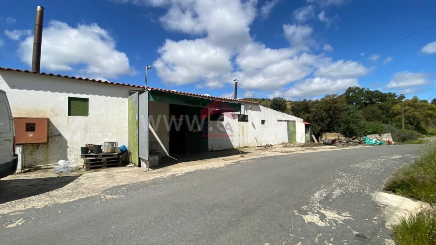 Negócio para Venda em Vaqueiros Foto 1