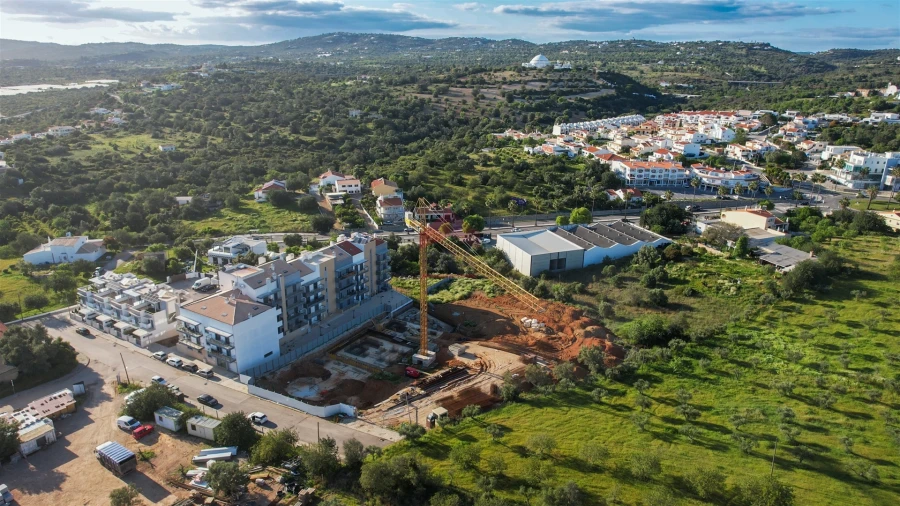Apartamento T0 para Venda em Loule (São Sebastião) Foto 17