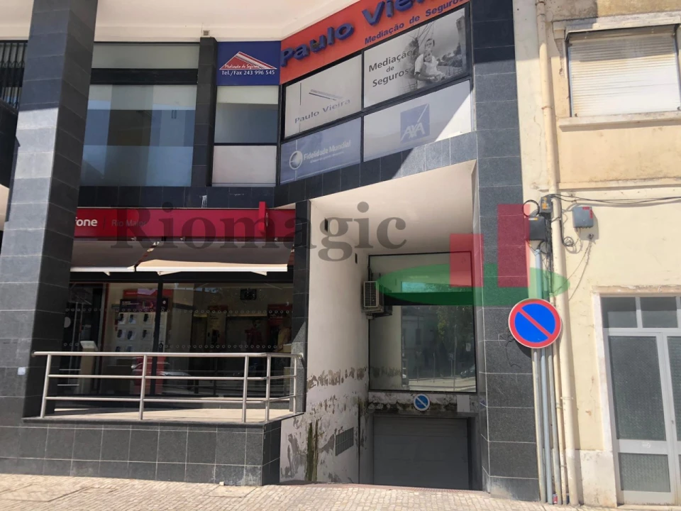 Negócio para Venda em Rio Maior Foto 2