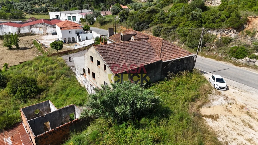 Moradia T3 para Venda em Alcanena e Vila Moreira Foto 5