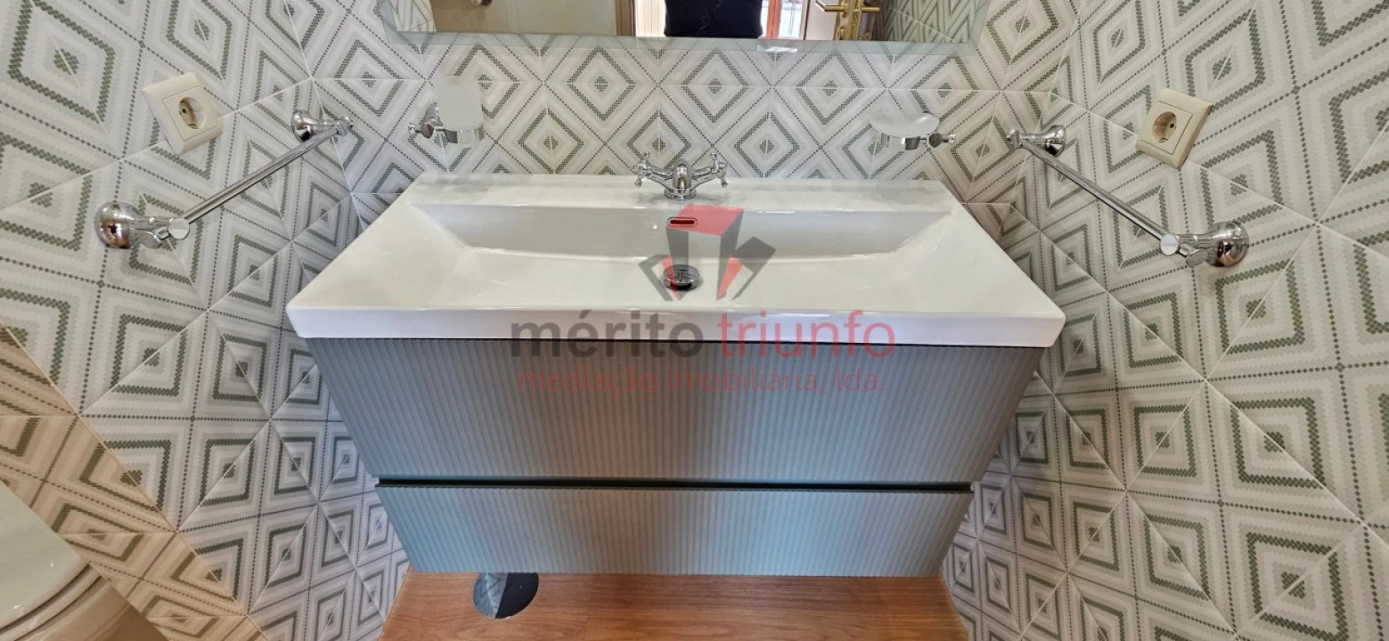 Moradia T2 para Venda em Santa Marinha e São Pedro da Afurada Foto 19