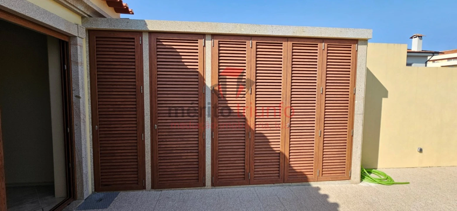 Moradia T2 para Venda em Santa Marinha e São Pedro da Afurada Foto 51