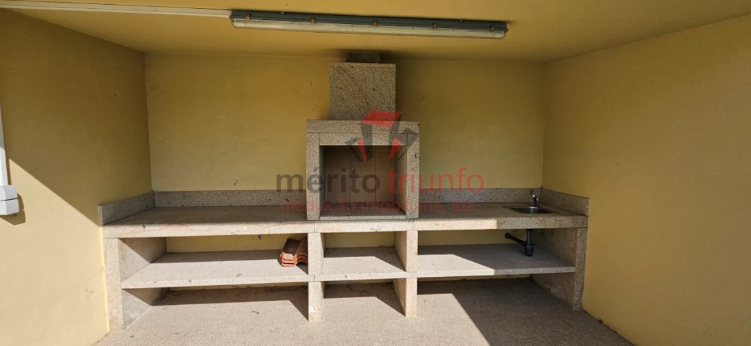 Moradia T2 para Venda em Santa Marinha e São Pedro da Afurada Foto 56