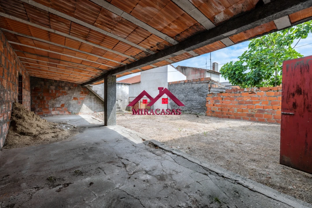 Moradia T3 para Venda em Mira Foto 36