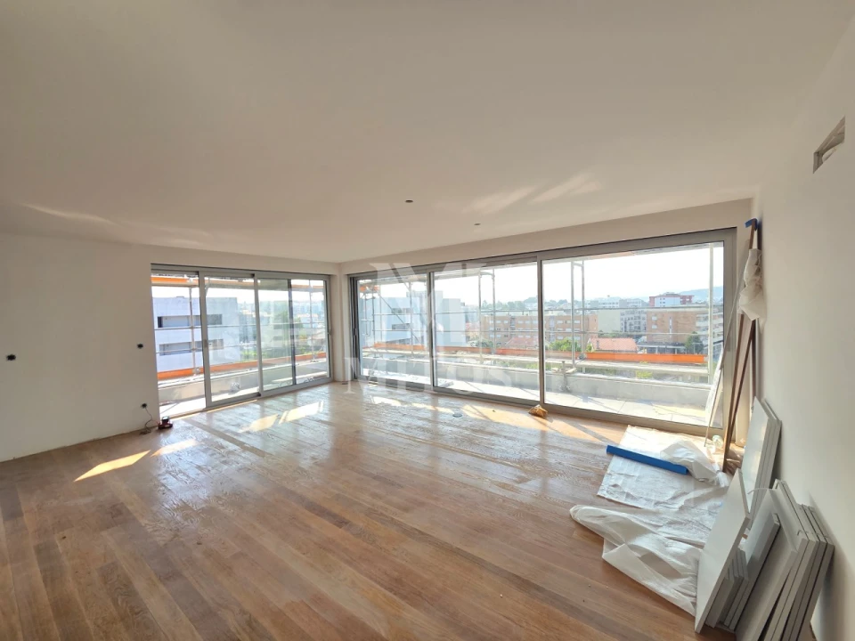 Apartamento T3 para Venda em Santa Maria Maior e Monserrate e Meadela Foto 2