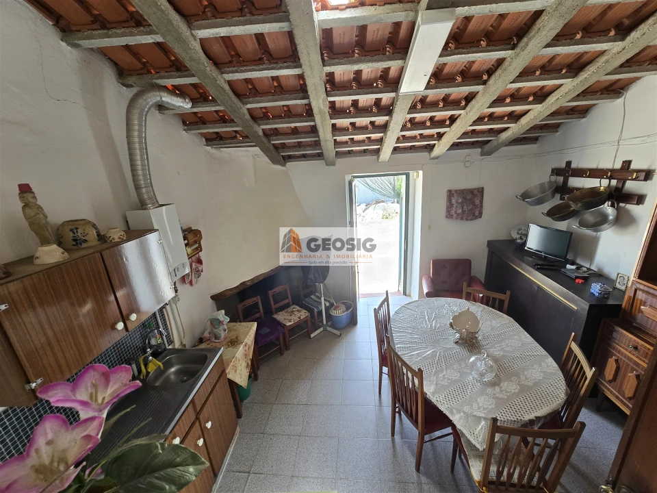 Moradia T2 para Venda em Almodôvar e Graça dos Padrões Foto 4