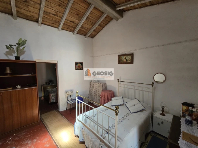 Moradia T2 para Venda em Almodôvar e Graça dos Padrões Foto 9