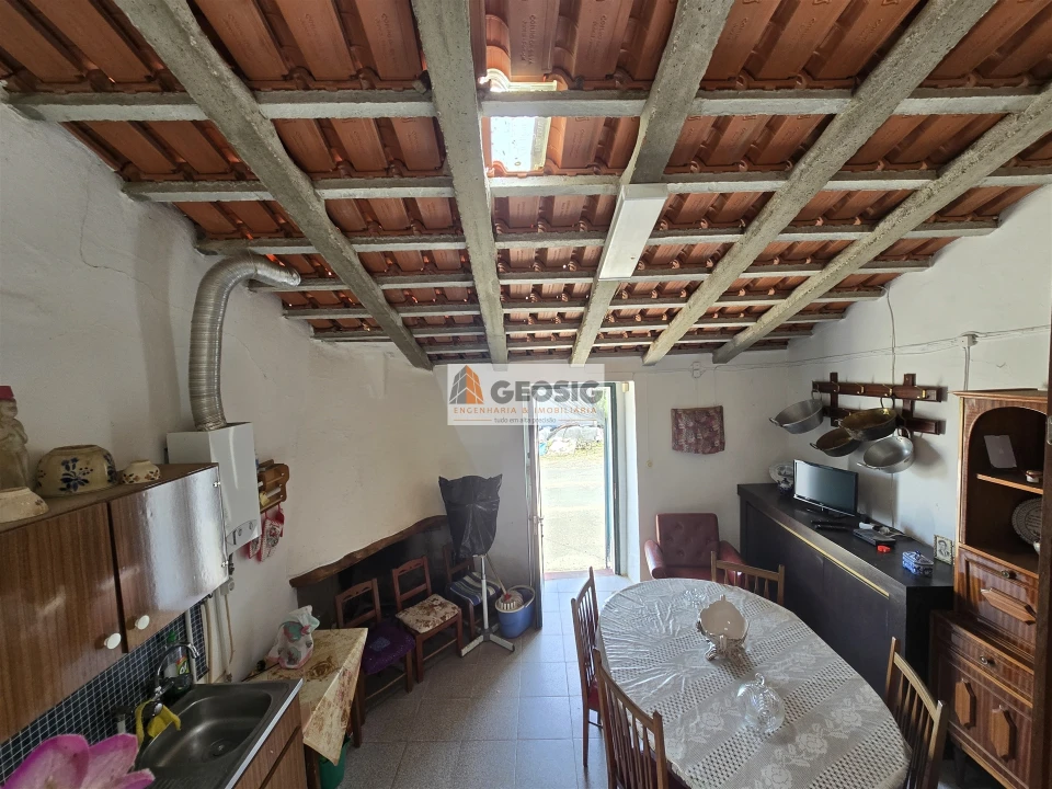 Moradia T2 para Venda em Almodôvar e Graça dos Padrões Foto 5