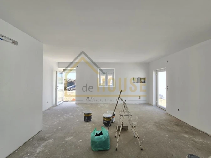 Moradia T2 para Venda em A dos Cunhados e Maceira Foto 7