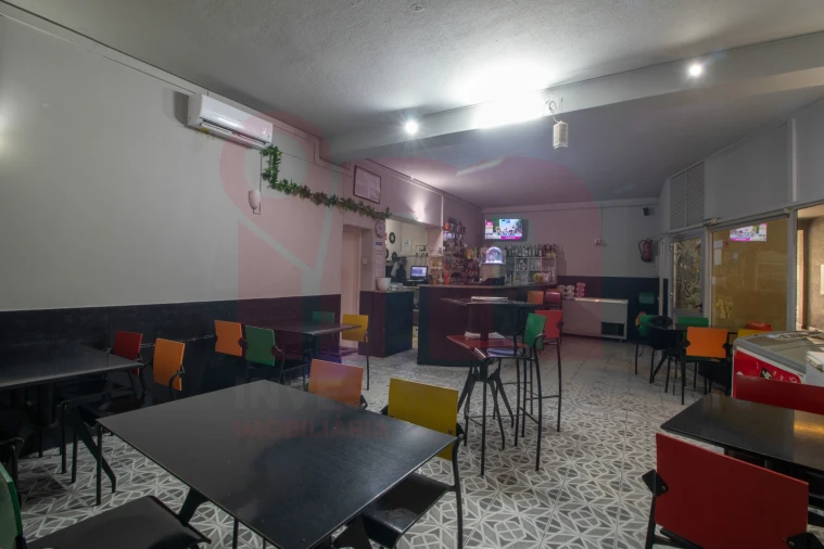 Loja para Trespasse em Caldas de Vizela (São Miguel e São João) Foto 6