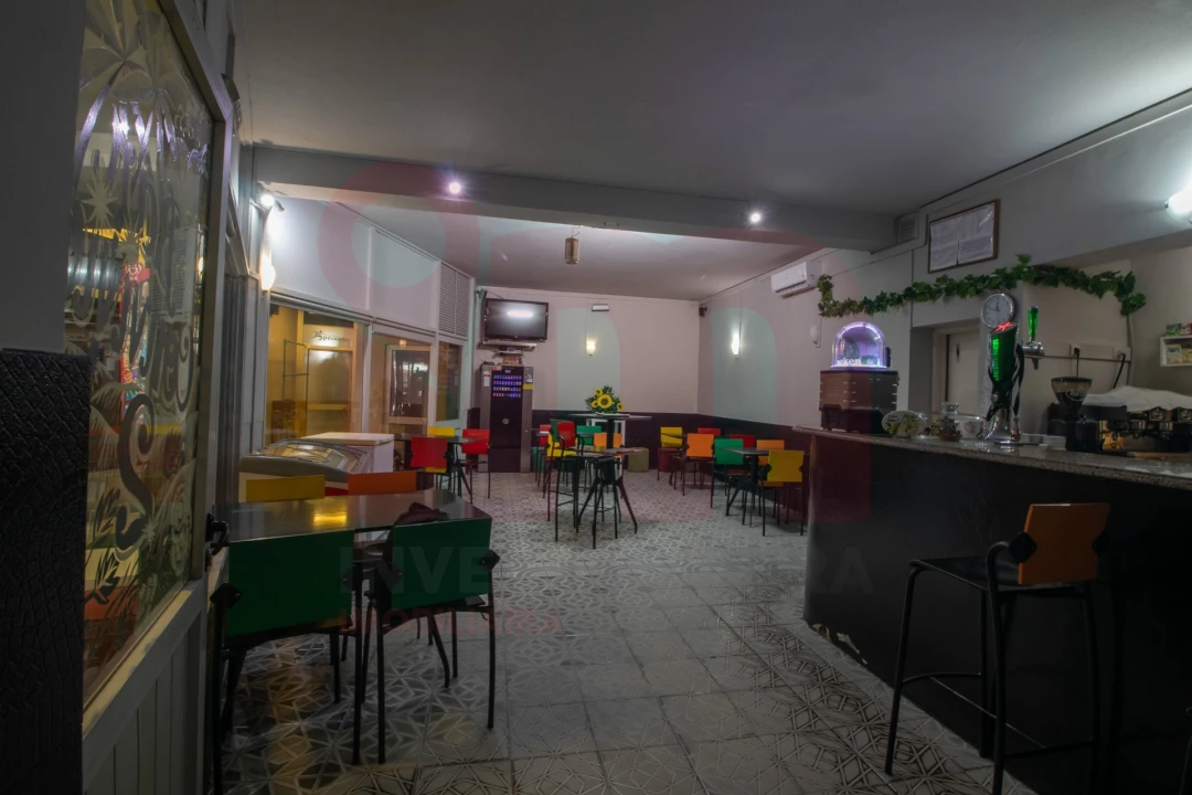 Loja para Trespasse em Caldas de Vizela (São Miguel e São João) Foto 5