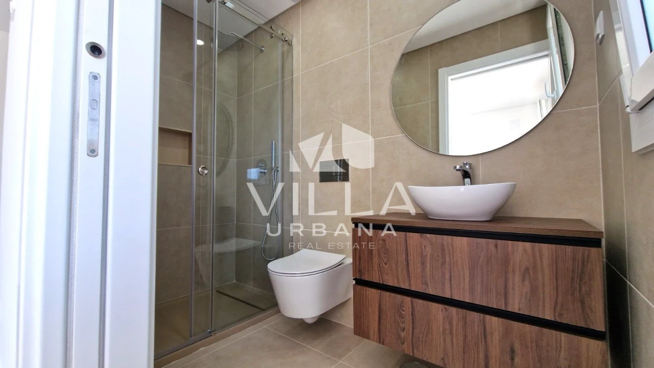 Moradia T4 para Venda em Fernao Ferro Foto 5